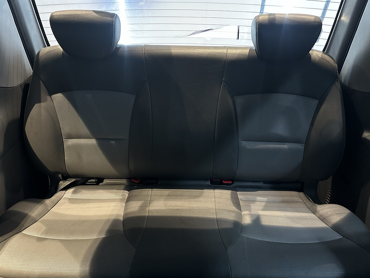 HYUNDAI STAREX 2010 / DIESEL / 2.5 CC / 12PASAJEROS 34