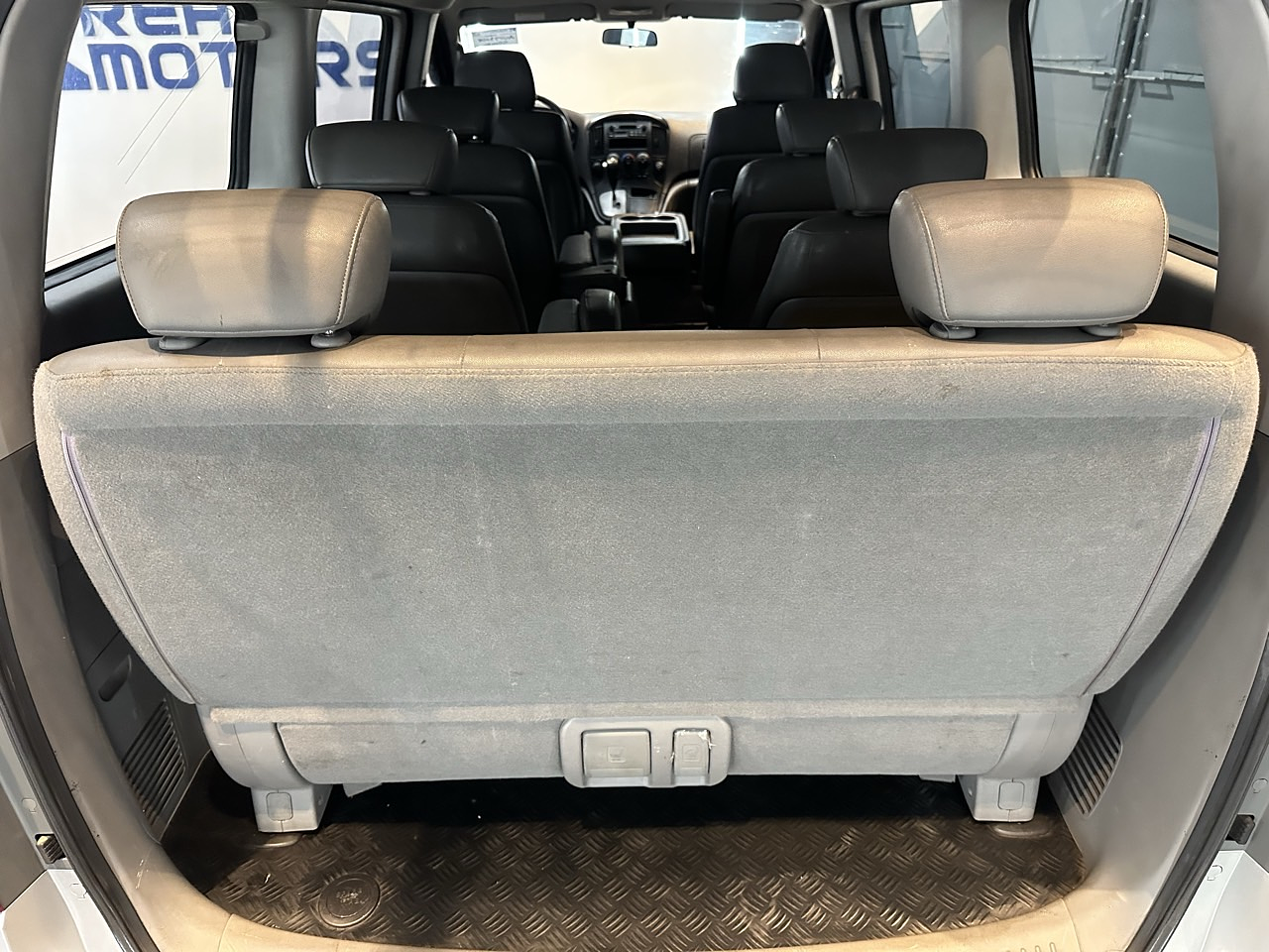 HYUNDAI STAREX 2010 / DIESEL / 2.5 CC / 12PASAJEROS 35