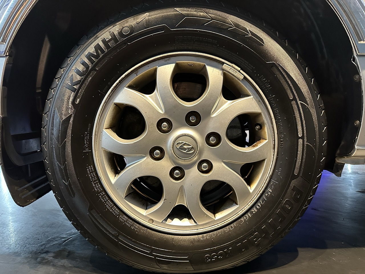 HYUNDAI STAREX 2010 / DIESEL / 2.5 CC / 12PASAJEROS 37