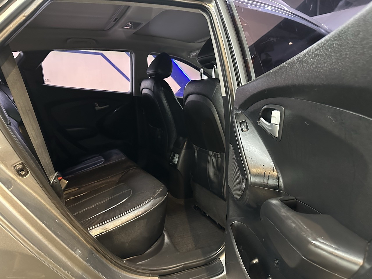  HYUNDAI TUCSON 2015 / AUTOMÁTICA  / DIESEL  / 2WD 33