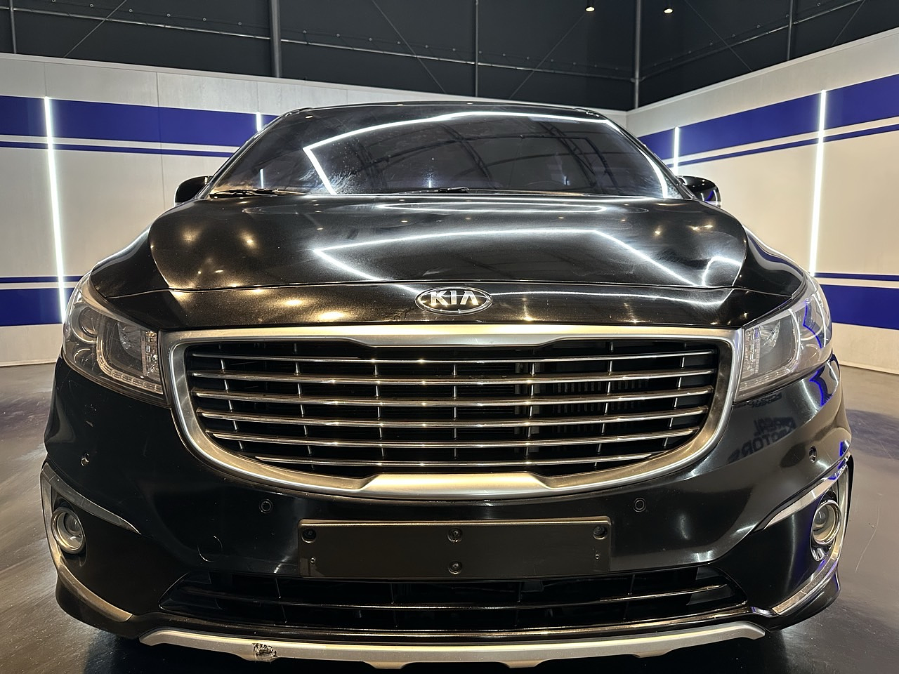 KIA CARNIVAL 2018 / 9PASAJEROS /  DIESEL / SMART KEY  3