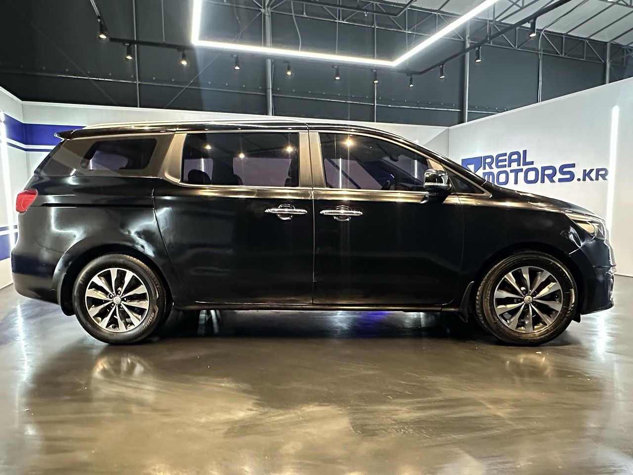 KIA CARNIVAL 2018 / 9PASAJEROS /  DIESEL / SMART KEY  9
