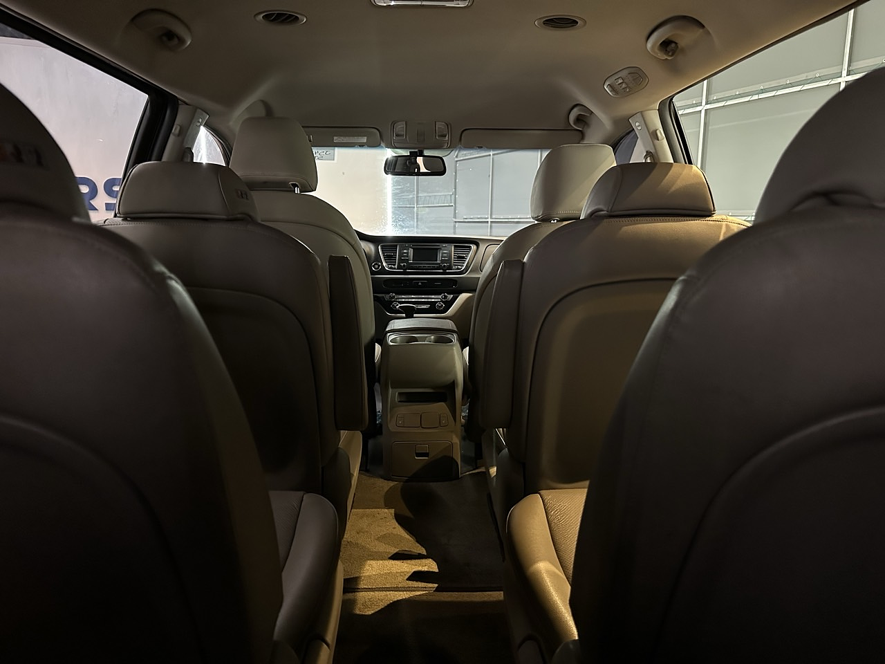 KIA CARNIVAL 2018 / 9PASAJEROS /  DIESEL / SMART KEY  39