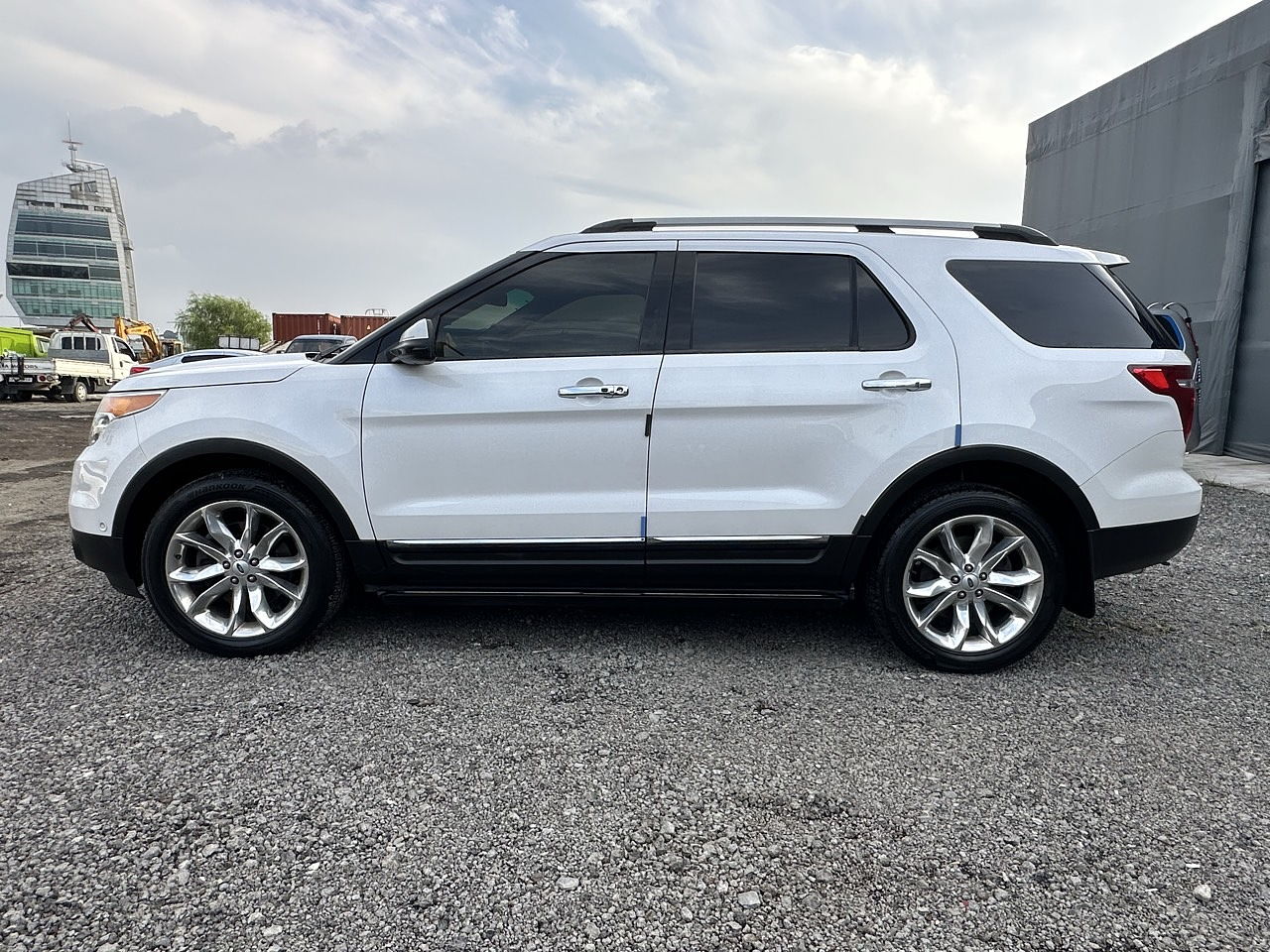 FORD EXPLORER 2014 / GASOLINA 3.5 / 7PASAJEROS / 4WD 18