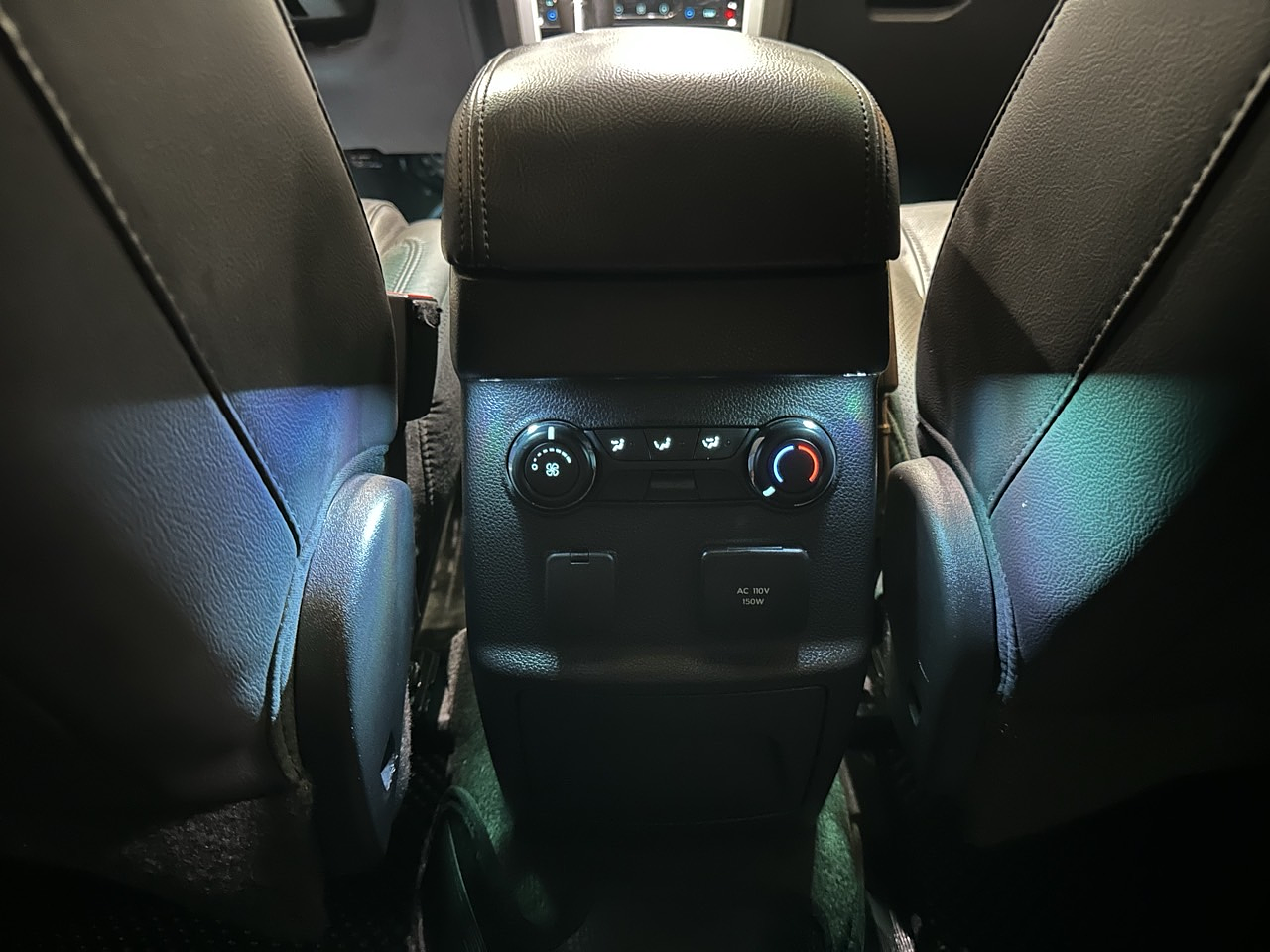 FORD EXPLORER 2014 / GASOLINA 3.5 / 7PASAJEROS / 4WD 39