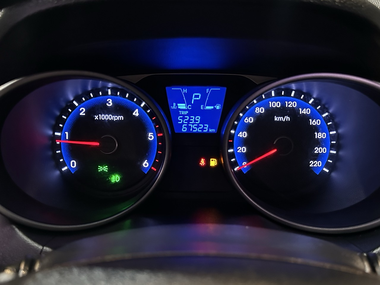 HYUNDAI NEW TUCSON IX 2014 / DIESEL / 2.0 CC / 2WD 17