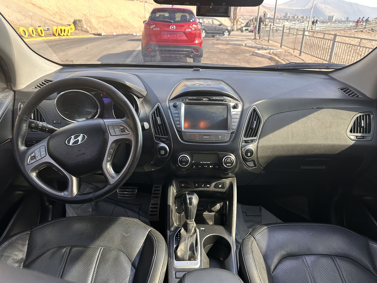 TUCSON IX 2014 / 4WD/ PISADERAS / CAMARA / SMART KEY / SUNROOF 13