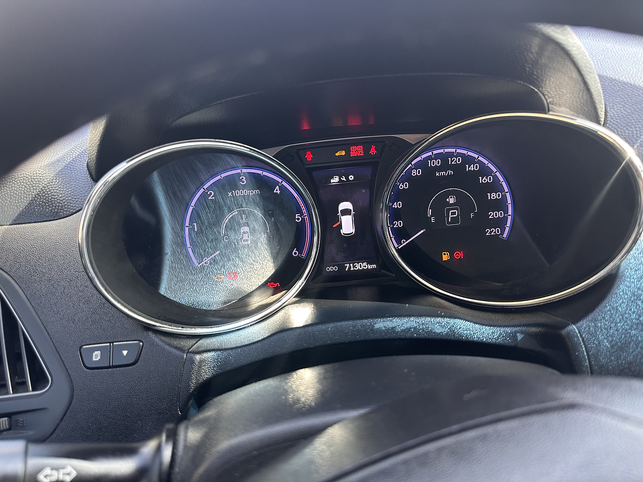 TUCSON IX 2014 / 4WD/ PISADERAS / CAMARA / SMART KEY / SUNROOF 11