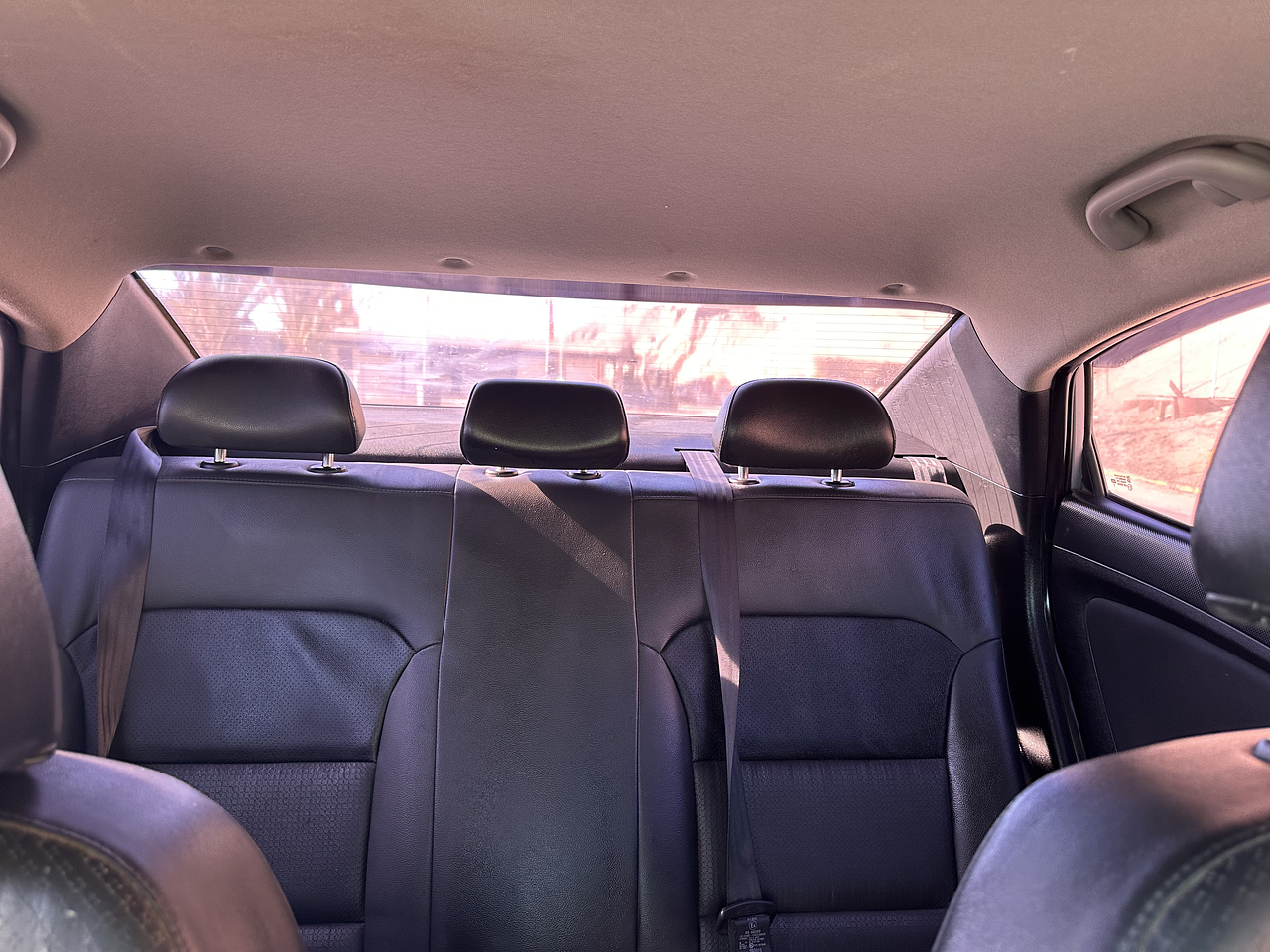 HYUNDAI ACCENT 2016 / DIESEL / 1.6 CC/ 2WD 22