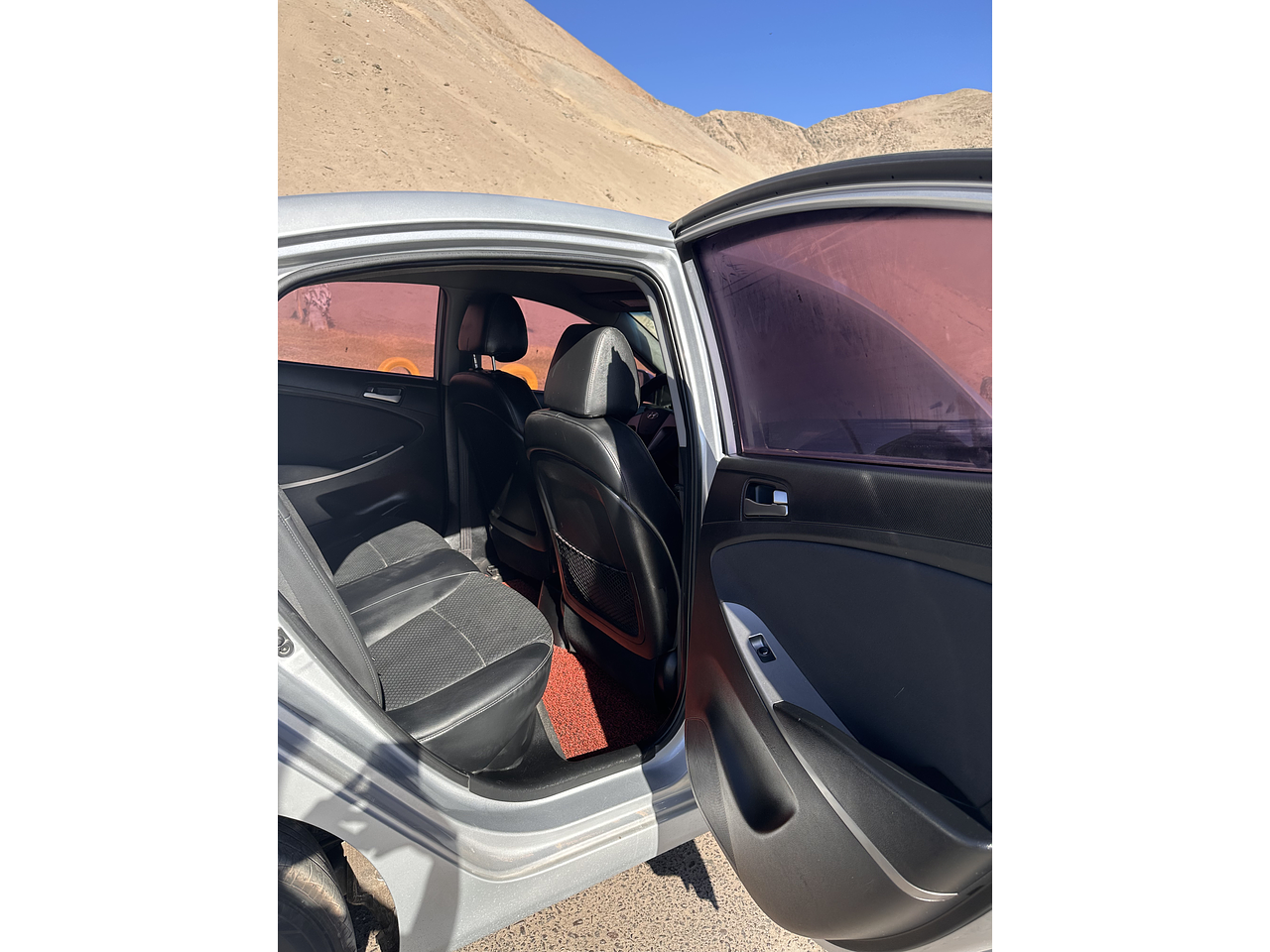 HYUNDAI ACCENT 2016 / DIESEL / 1.6 CC/ 2WD 21