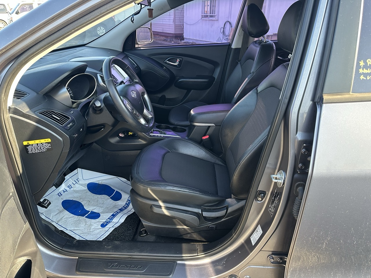  HYUNDAI TUCSON 2011 / AUTOMÁTICA  / DIESEL 2.0 / 2WD / CAMARA R  11