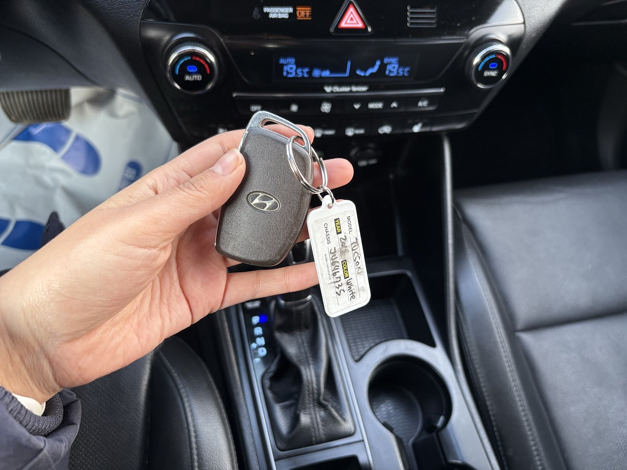 HYUNDAI TUCSON 2018 / CAMARA R / DIESEL 2.0 / 4WD 23