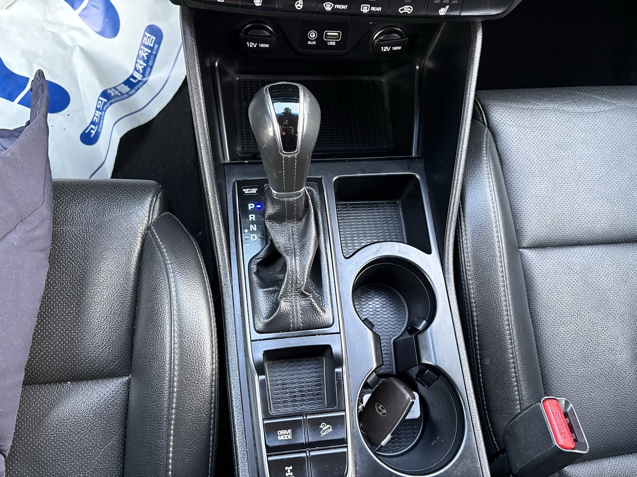 HYUNDAI TUCSON 2018 / CAMARA R / DIESEL 2.0 / 4WD 24