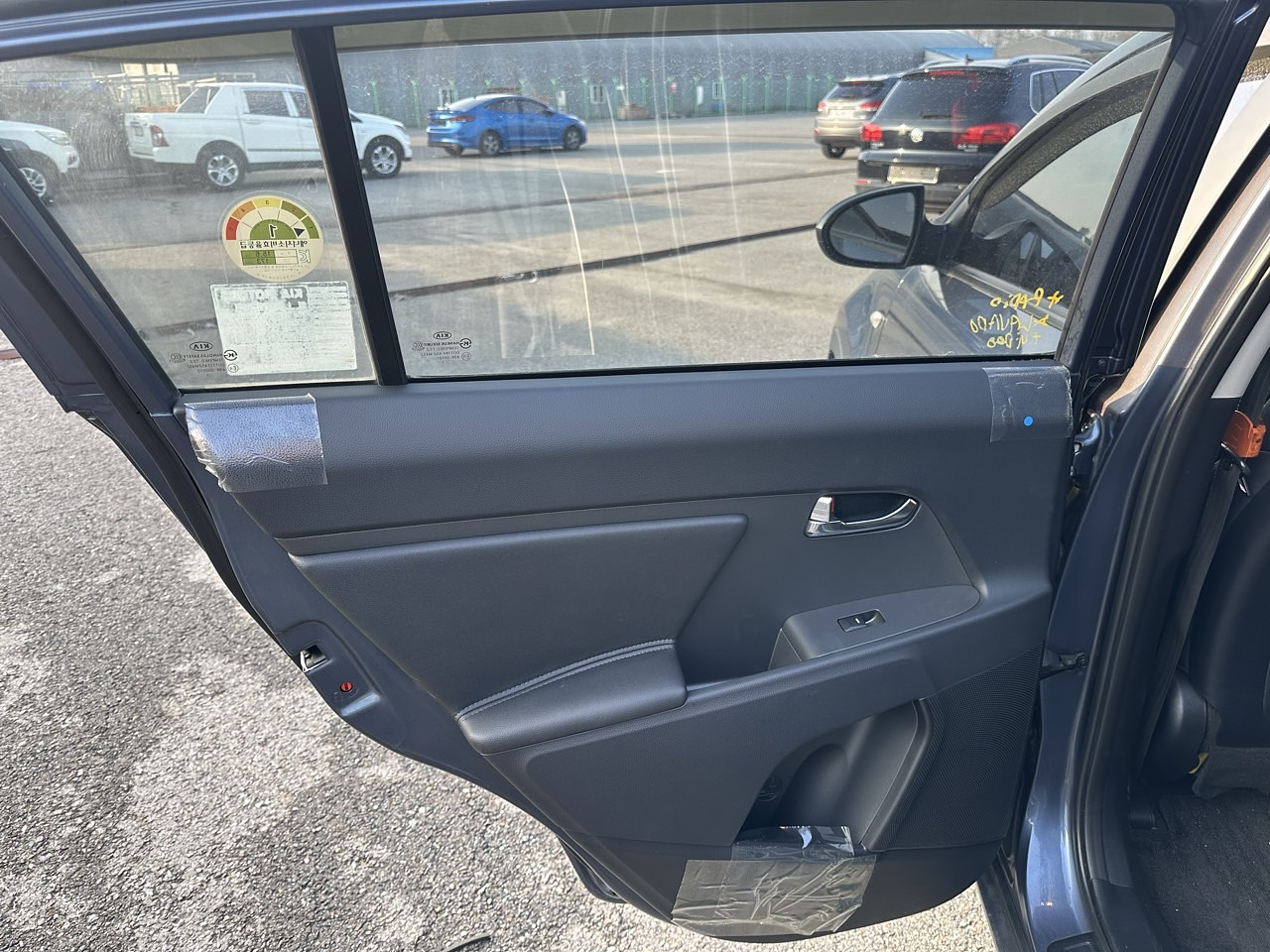 KIA SPORTAGE 2012 / PANTALLA  / 2WD / DIESEL 2.0 22