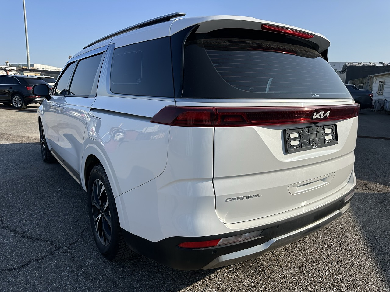 KIA CARNIVAL 2023 / 9PASAJEROS / CAMARA R / DIESEL / SMART KEY 4