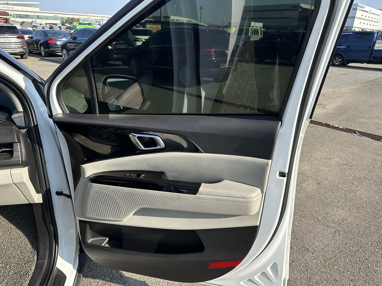 KIA CARNIVAL 2023 / 9PASAJEROS / CAMARA R / DIESEL / SMART KEY 14