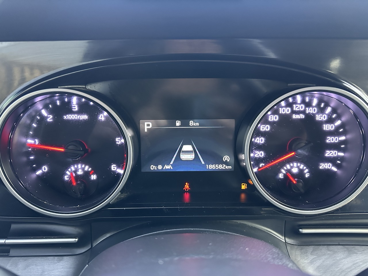 KIA CARNIVAL 2023 / 9PASAJEROS / CAMARA R / DIESEL / SMART KEY 19