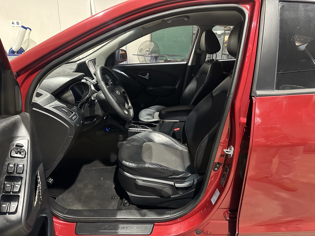  HYUNDAI TUCSON 2011 / AUTOMÁTICA  / DIESEL  / 2WD 12