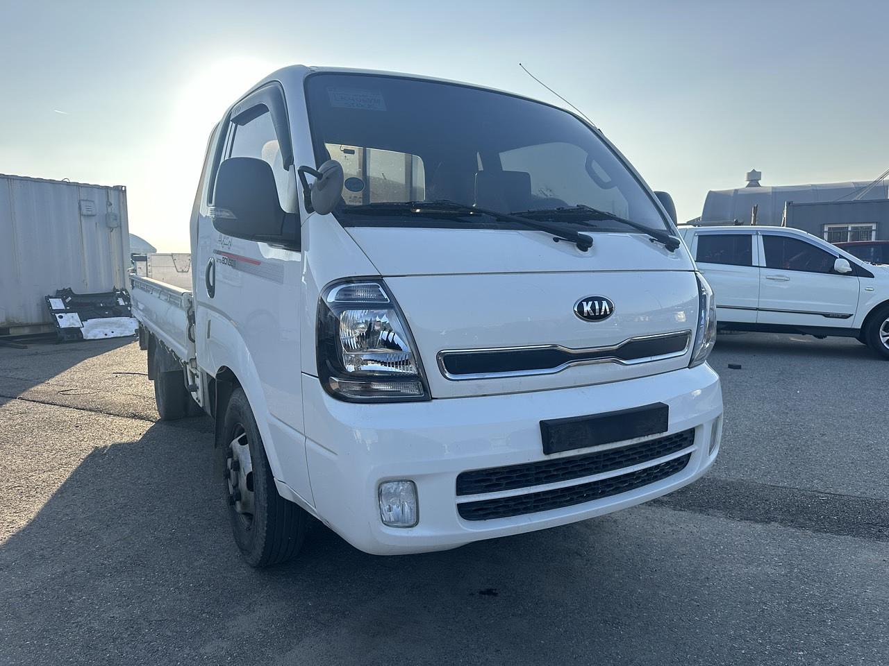 KIA BONGO3 2020 1.2T / CAMARA R / MECANICO / DIESEL 2.5 1