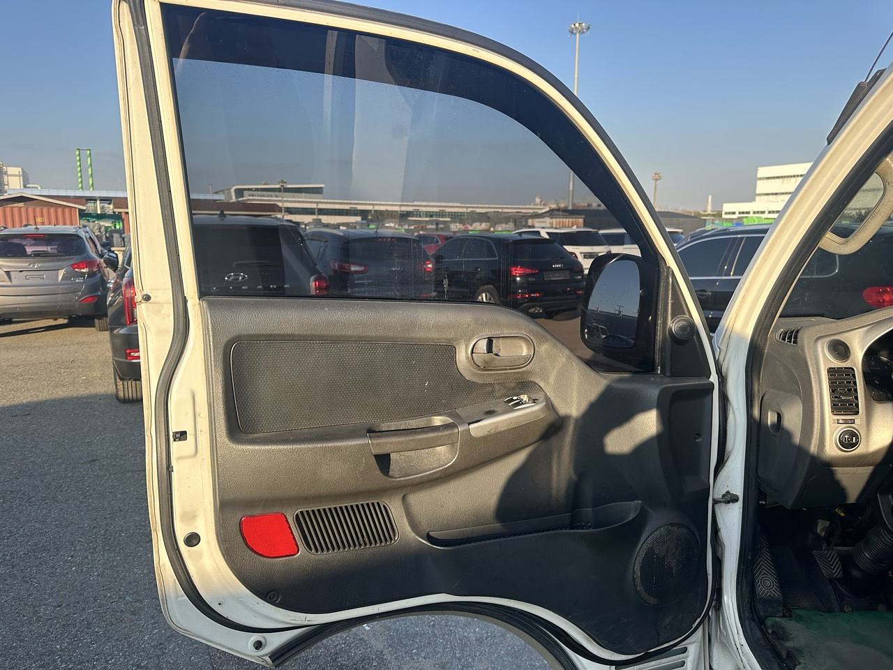 KIA BONGO3 2020 1.2T / CAMARA R / MECANICO / DIESEL 2.5 9