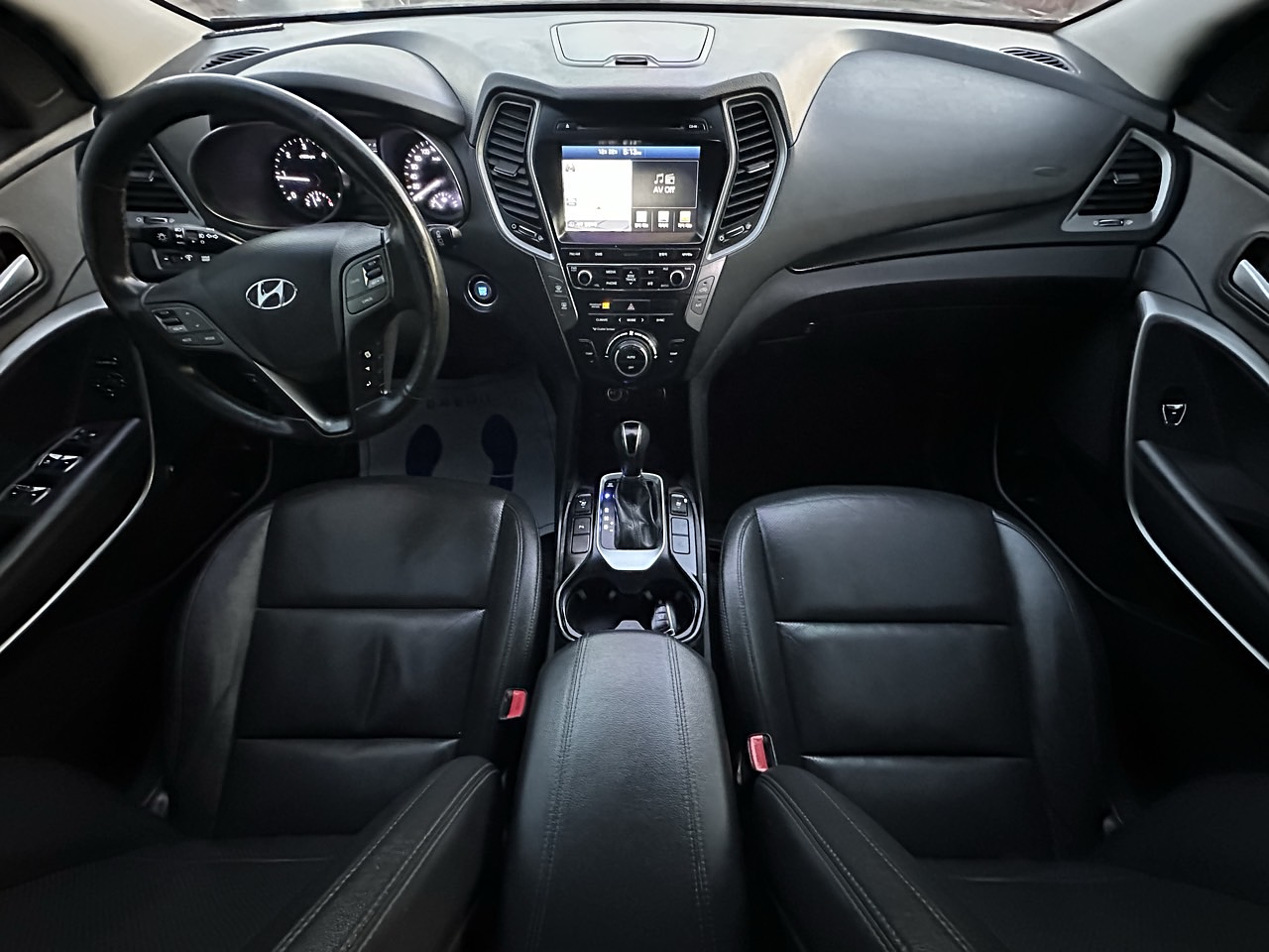 HYUNDAI SANTA FE 2018 / CAMARA R / DIESEL 2.0 / 2WD 17