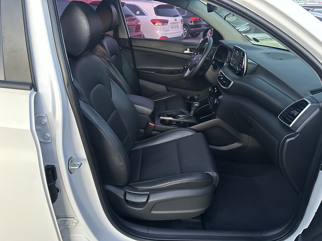  HYUNDAI TUCSON 2019 / AUTOMÁTICA  / DIESEL 1.6  / 2WD  17