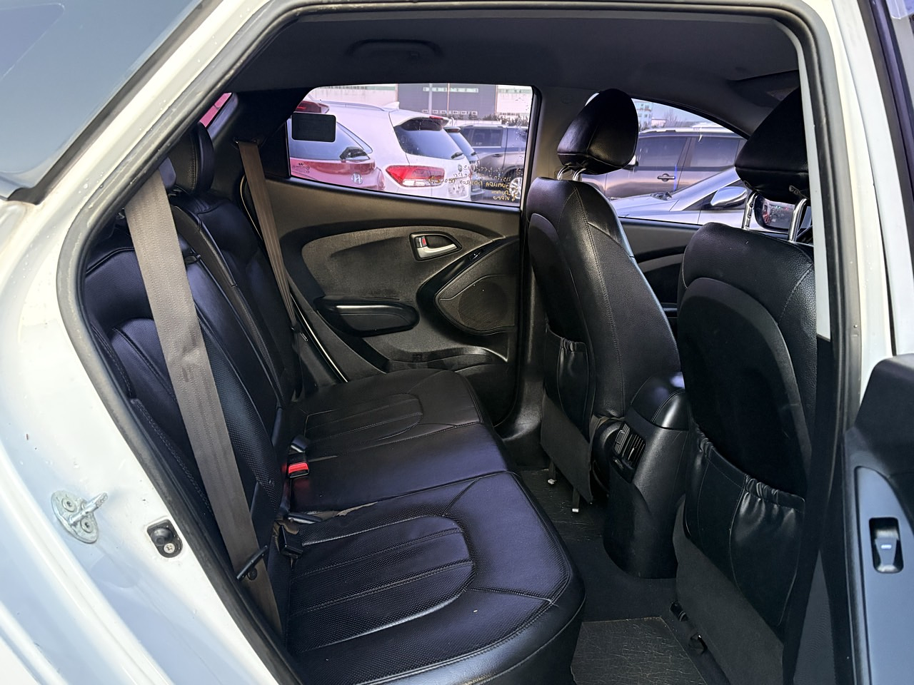 HYUNDAI TUCSON 2014 / DIESEL / 2.0 CC / 4WD 29