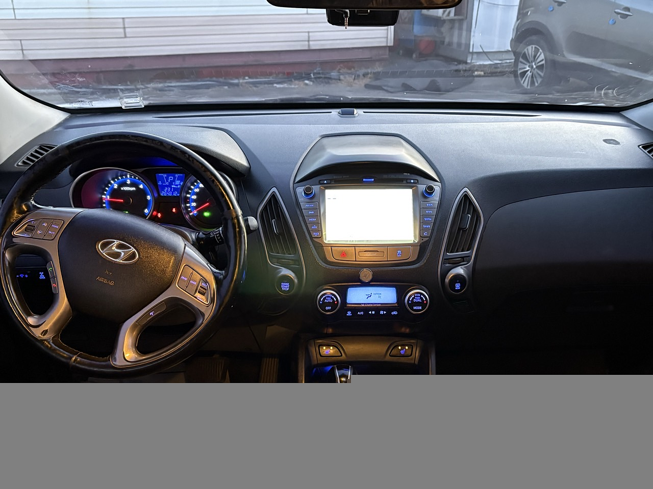 HYUNDAI TUCSON 2014 / DIESEL / 2.0 CC / 4WD 17