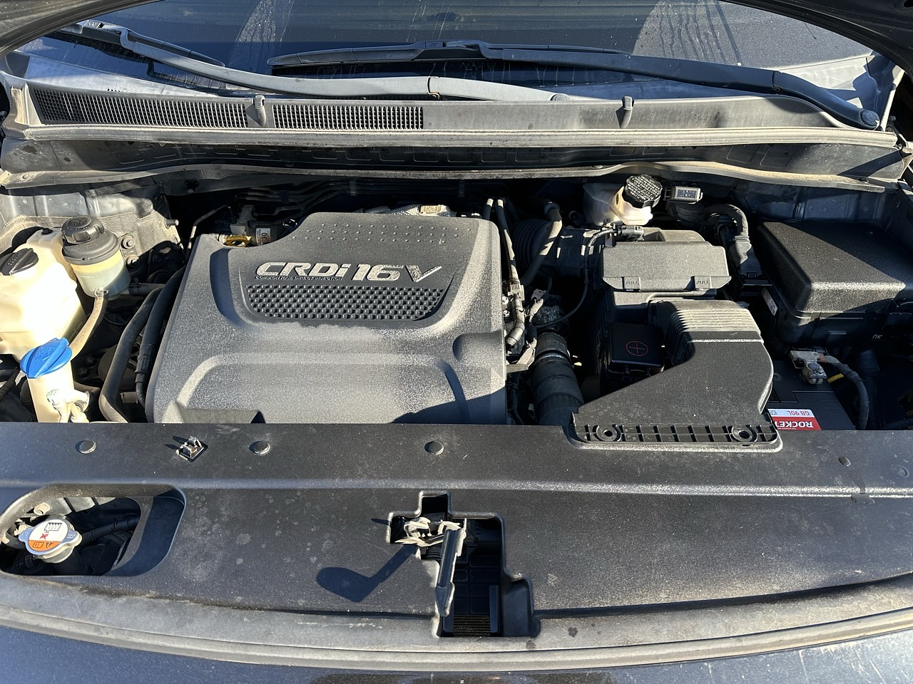 KIA CARNIVAL 2017 / PANTALLA / 11PASAJEROS / DIESEL  26