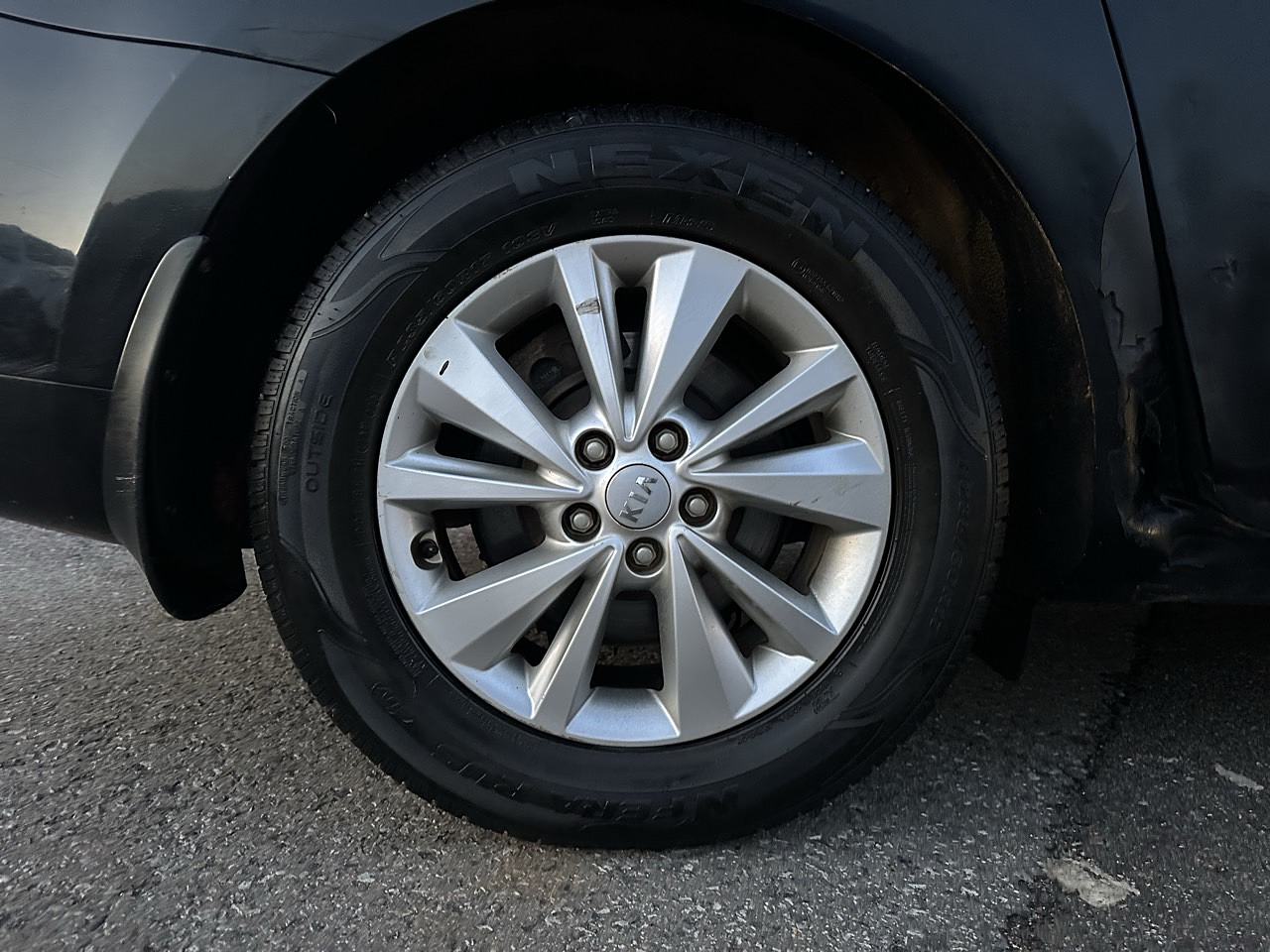 KIA CARNIVAL 2017 / PANTALLA / 11PASAJEROS / DIESEL  28