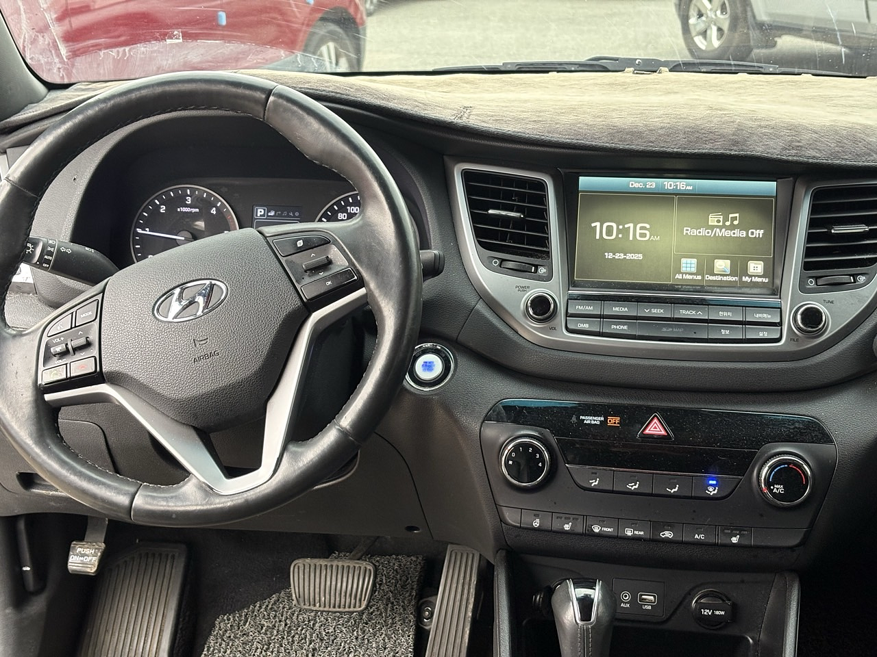 HYUNDAI TUCSON 2018 / CAMARA R / DIESEL 1.7 / 2WD 19