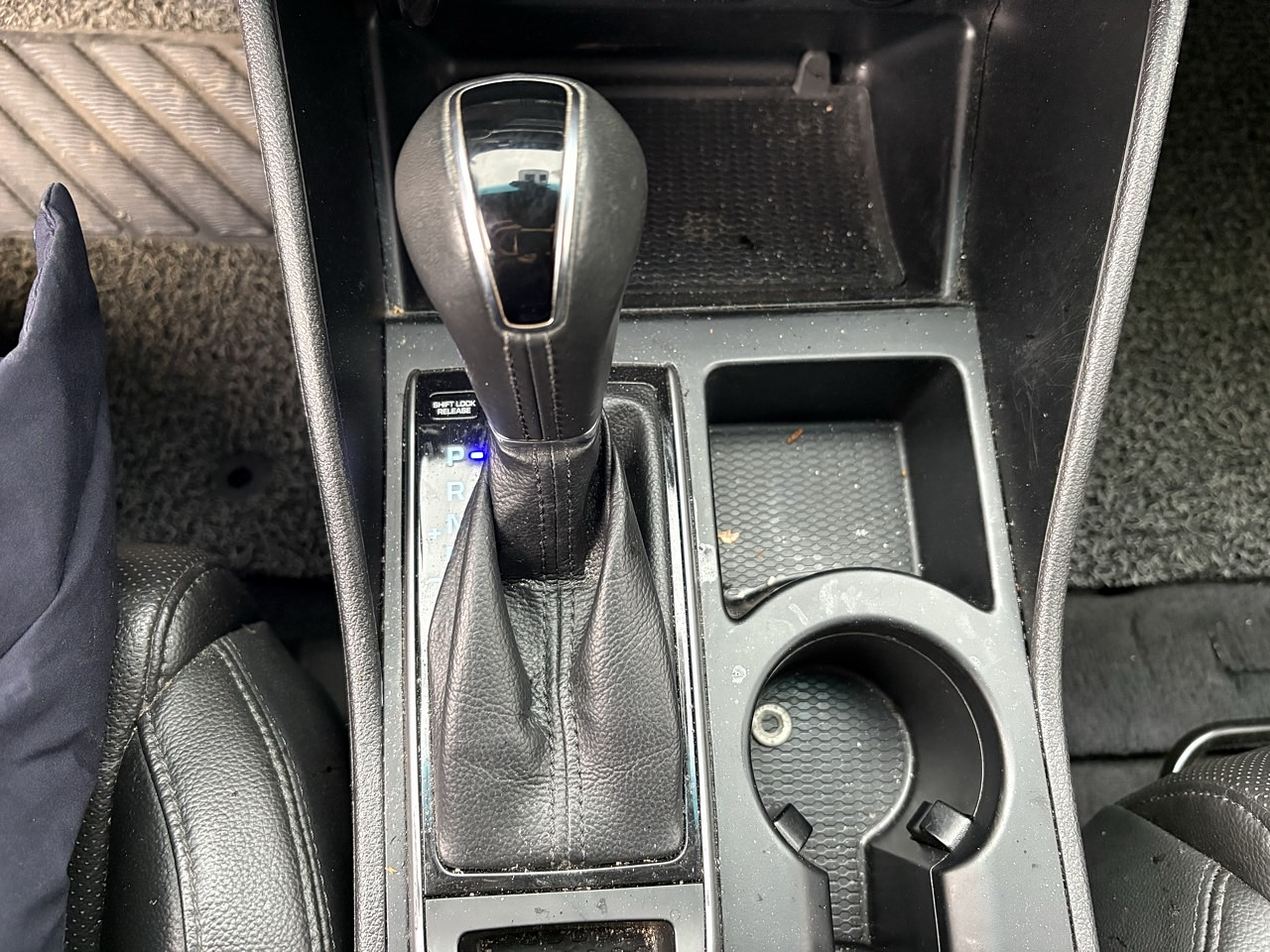 HYUNDAI TUCSON 2018 / CAMARA R / DIESEL 1.7 / 2WD 27