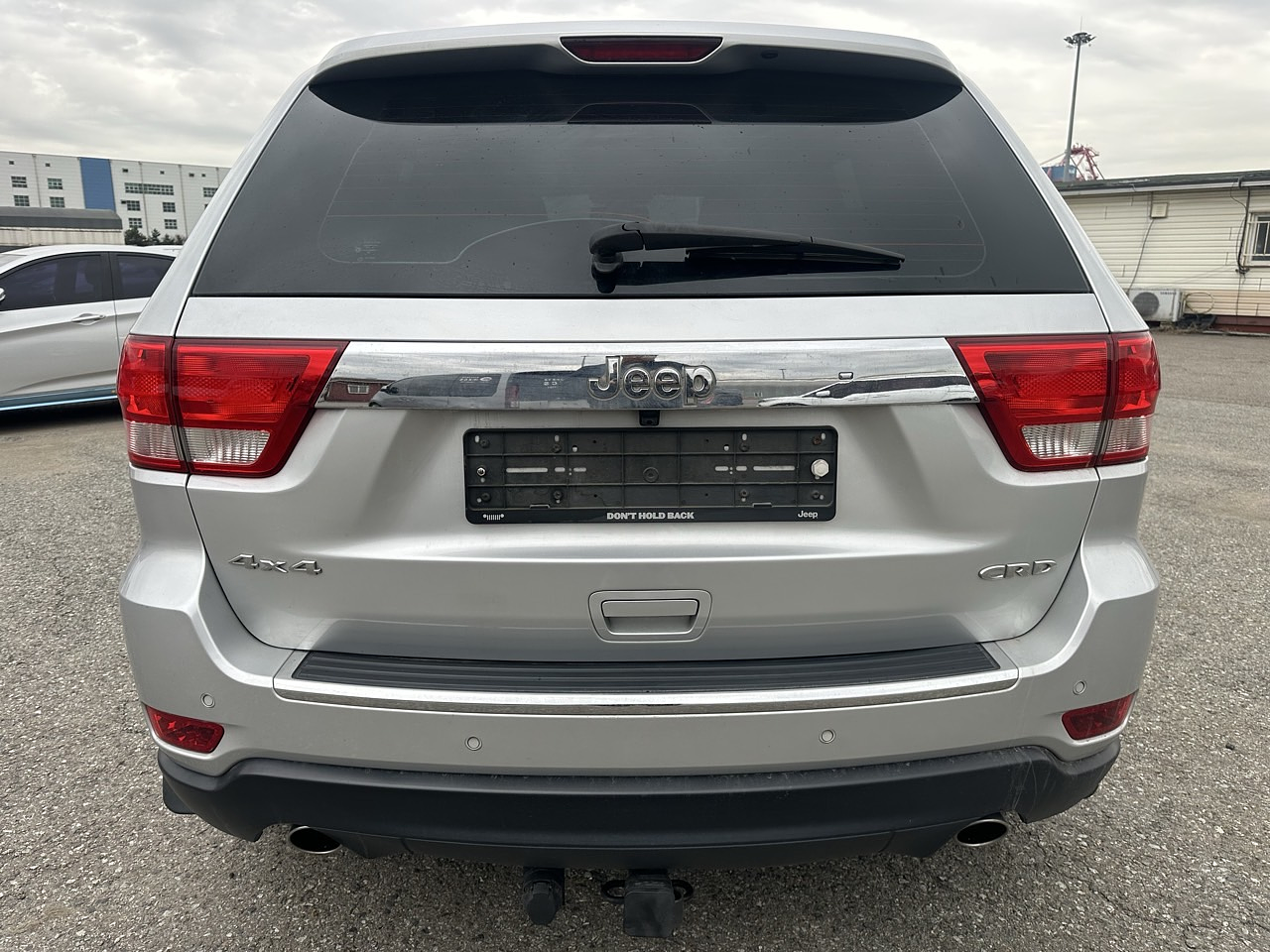 JEEP CHEROKEE 2012 / DIESEL3.0/ SUNROOF/ R.CAM / 4WD 6