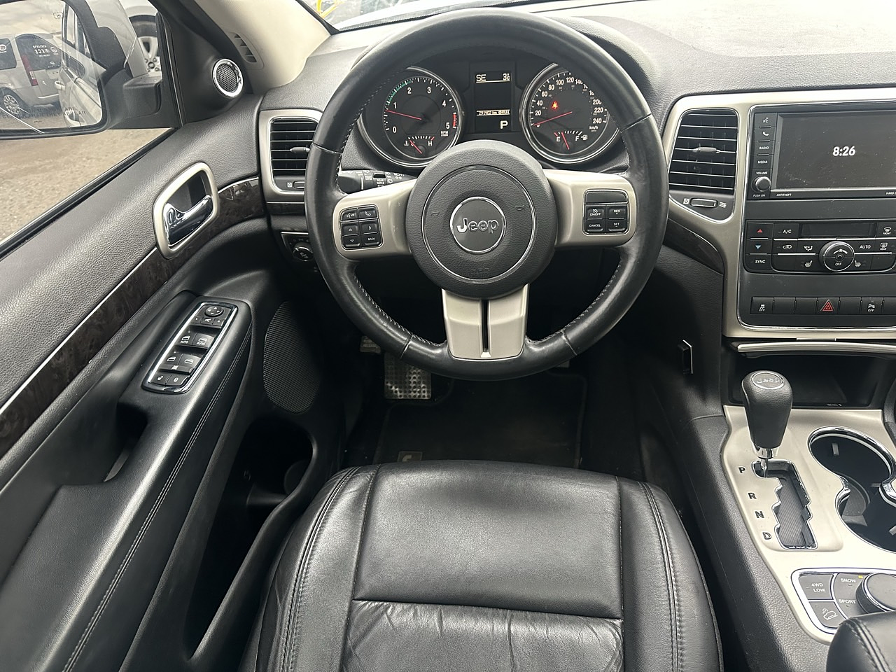 JEEP CHEROKEE 2012 / DIESEL3.0/ SUNROOF/ R.CAM / 4WD 19