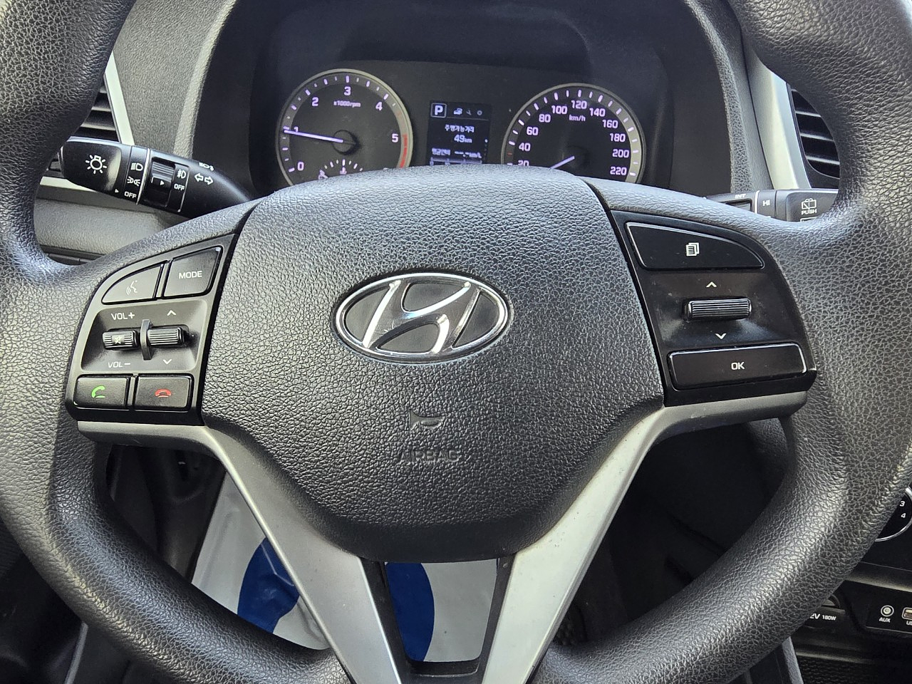  HYUNDAI TUCSON 2016 / AUTOMÁTICA  / DIESEL 1.7  / 2WD  18