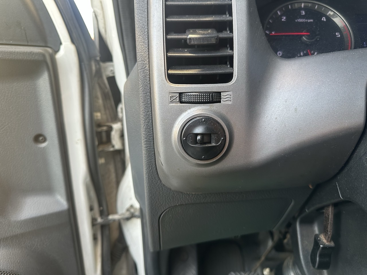 KIA BONGO3 2020 1.2T / CAMARA R / MECANICO / DIESEL 2.5 16