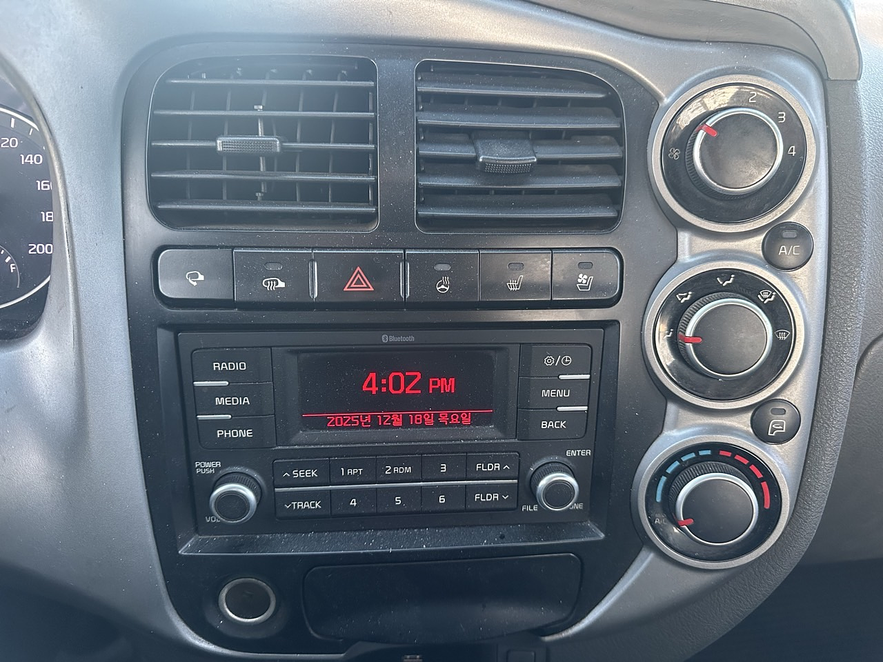 KIA BONGO3 2020 1.2T / CAMARA R / MECANICO / DIESEL 2.5 17