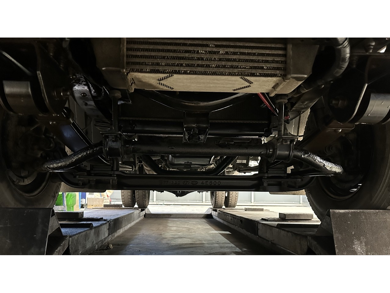 KIA BONGO3 2020 1.2T / CAMARA R / MECANICO / DIESEL 2.5 22