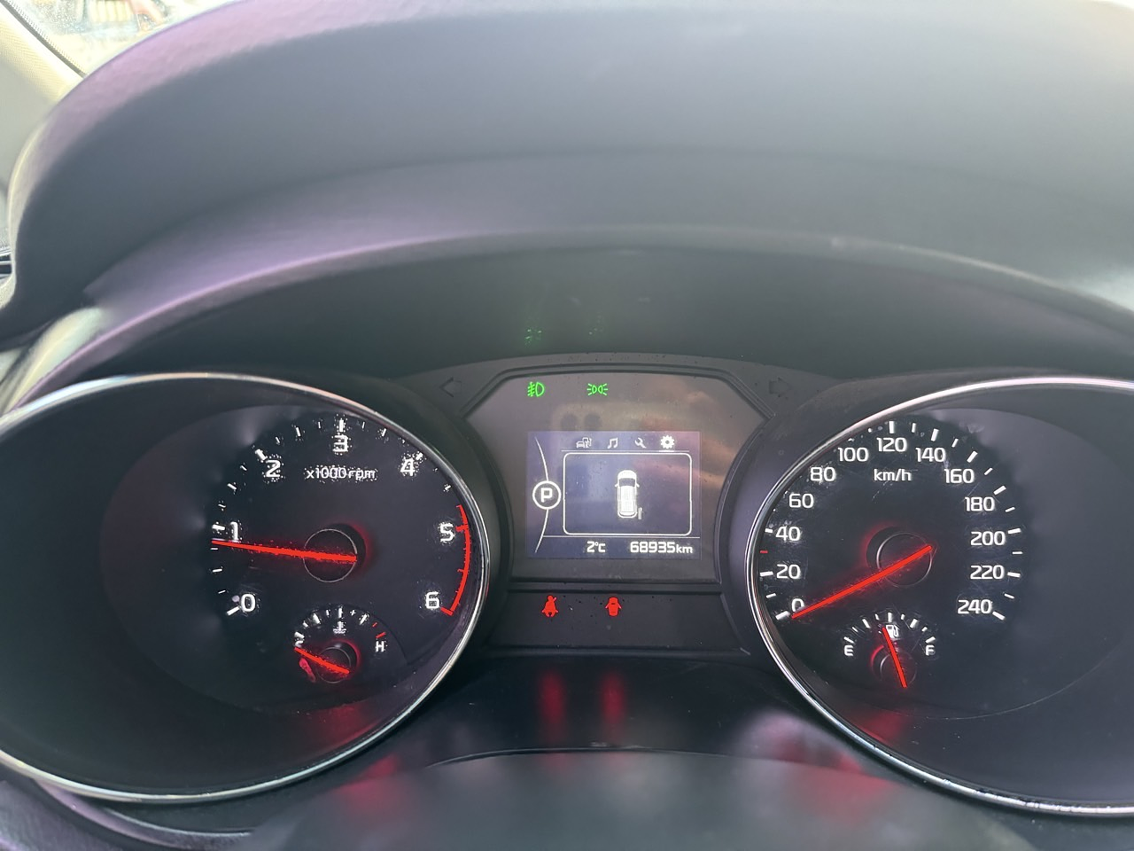 KIA ALL NEW CARNIVAL 2016 / 9PASAJEROS / DIESEL / SMART KEY 17