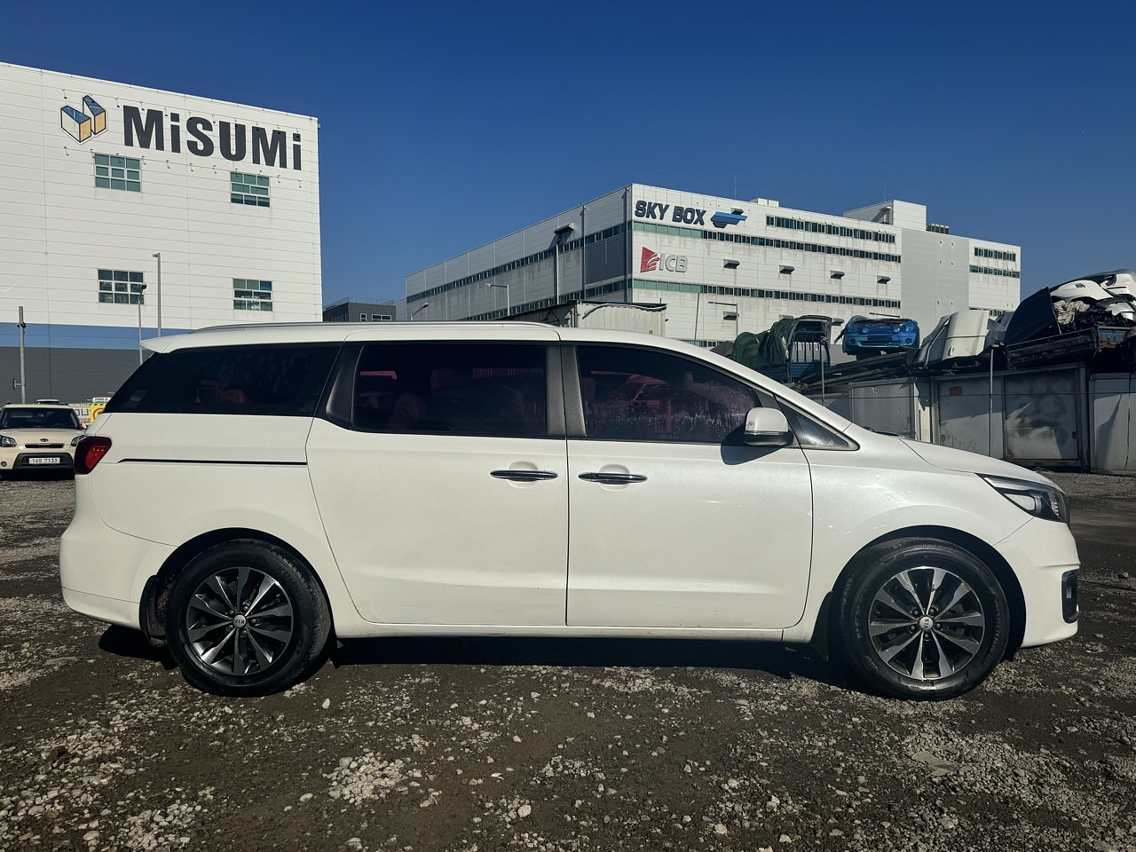 KIA ALL NEW CARNIVAL 2016 / 9PASAJEROS / PANTALLA / DIESEL 6