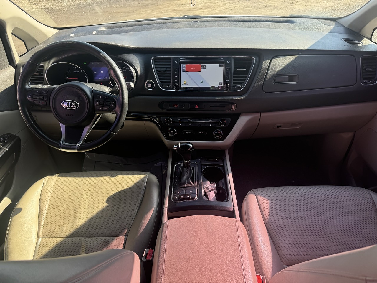 KIA ALL NEW CARNIVAL 2016 / 9PASAJEROS / PANTALLA / DIESEL 14