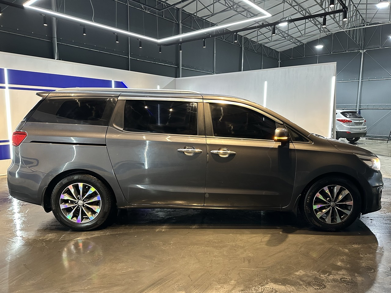 KIA ALL NEW CARNIVAL 2016 / 9PASAJEROS / DIESEL / PUERTA ELECTRICA  7