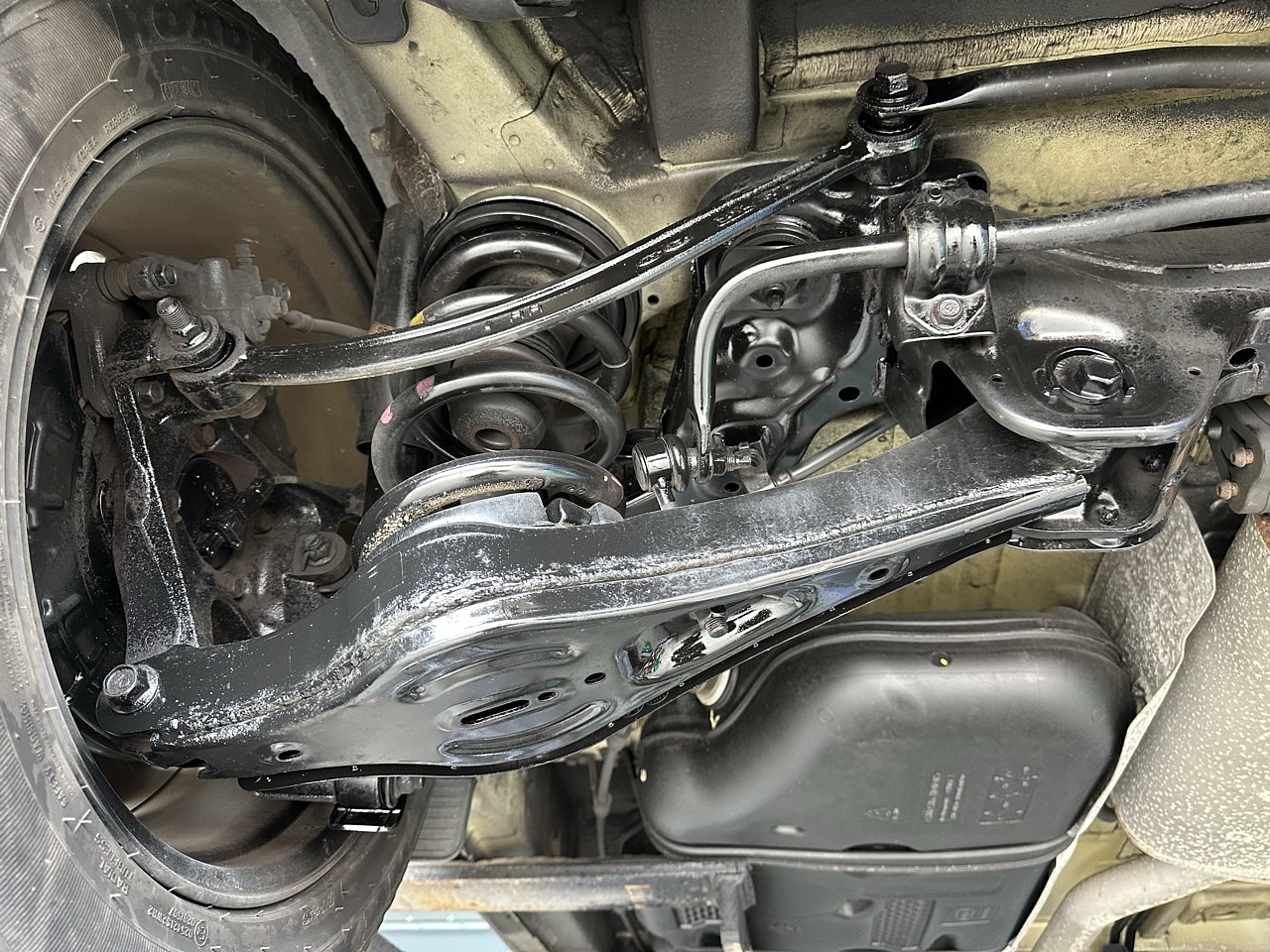 KIA ALL NEW CARNIVAL 2017 / SMART KEY / R CAMARA / SUNROOF 36