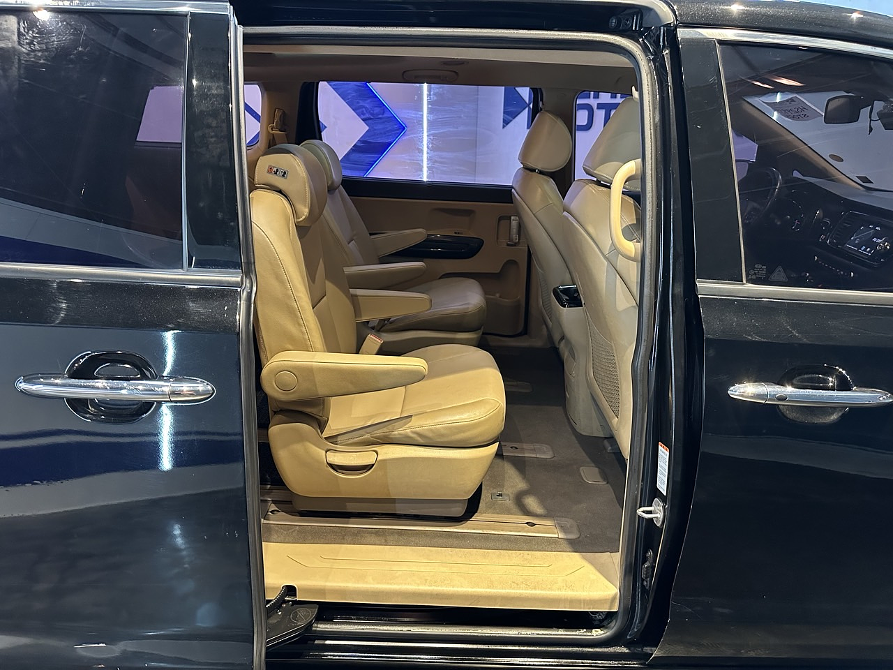 KIA ALL NEW CARNIVAL 2017 / SMART KEY / R CAMARA / SUNROOF 13