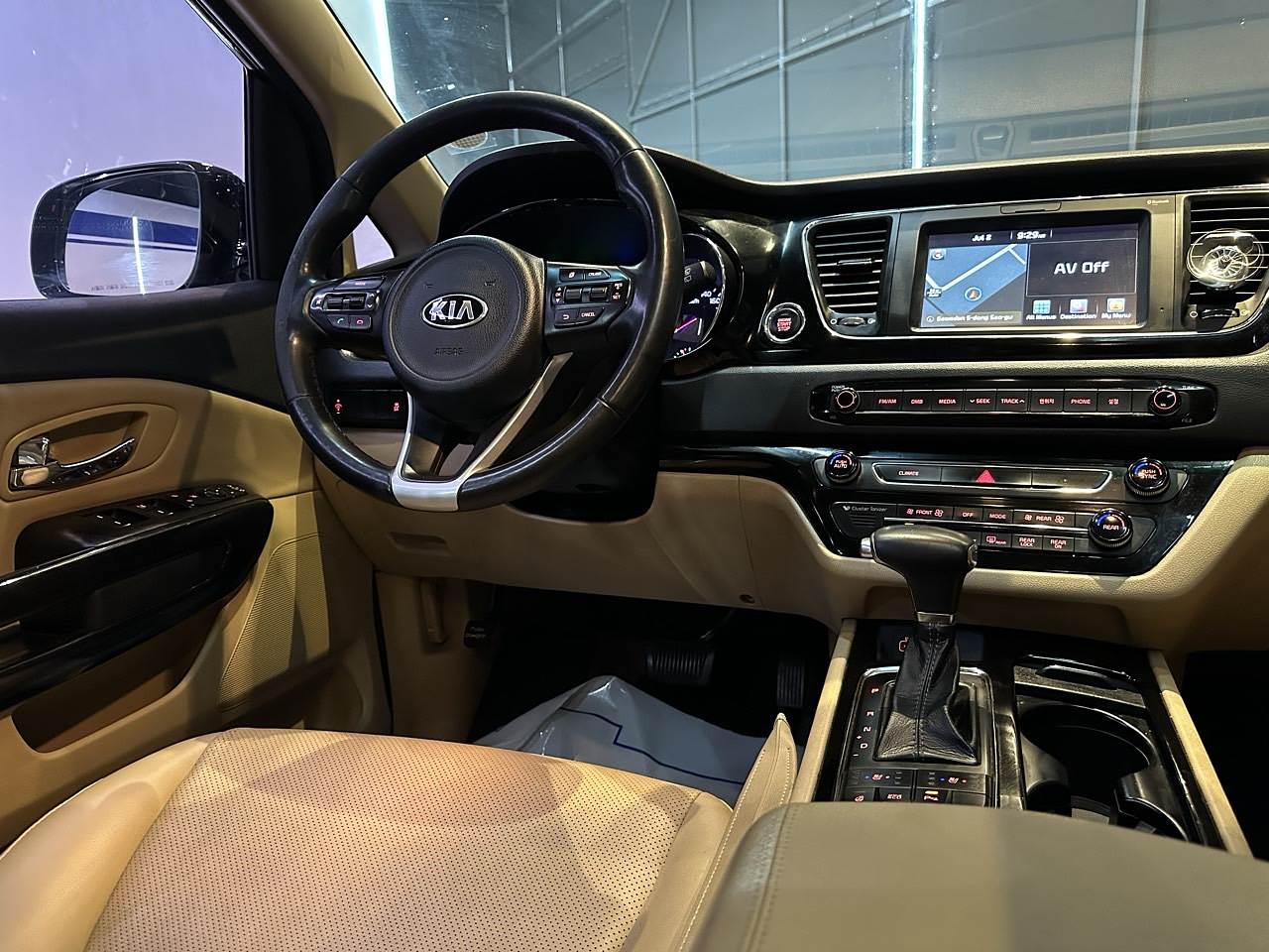 KIA ALL NEW CARNIVAL 2017 / SMART KEY / R CAMARA / SUNROOF 15