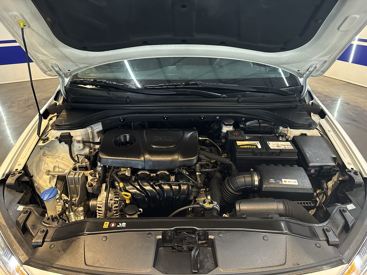 HYUNDAI AVANTE AD 2018 / GASOLINA 1.6 14