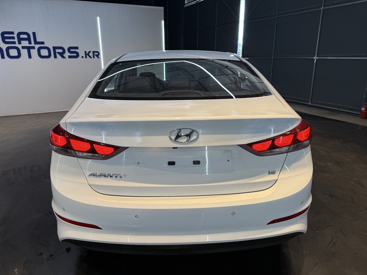 HYUNDAI AVANTE AD 2018 / GASOLINA 1.6 6