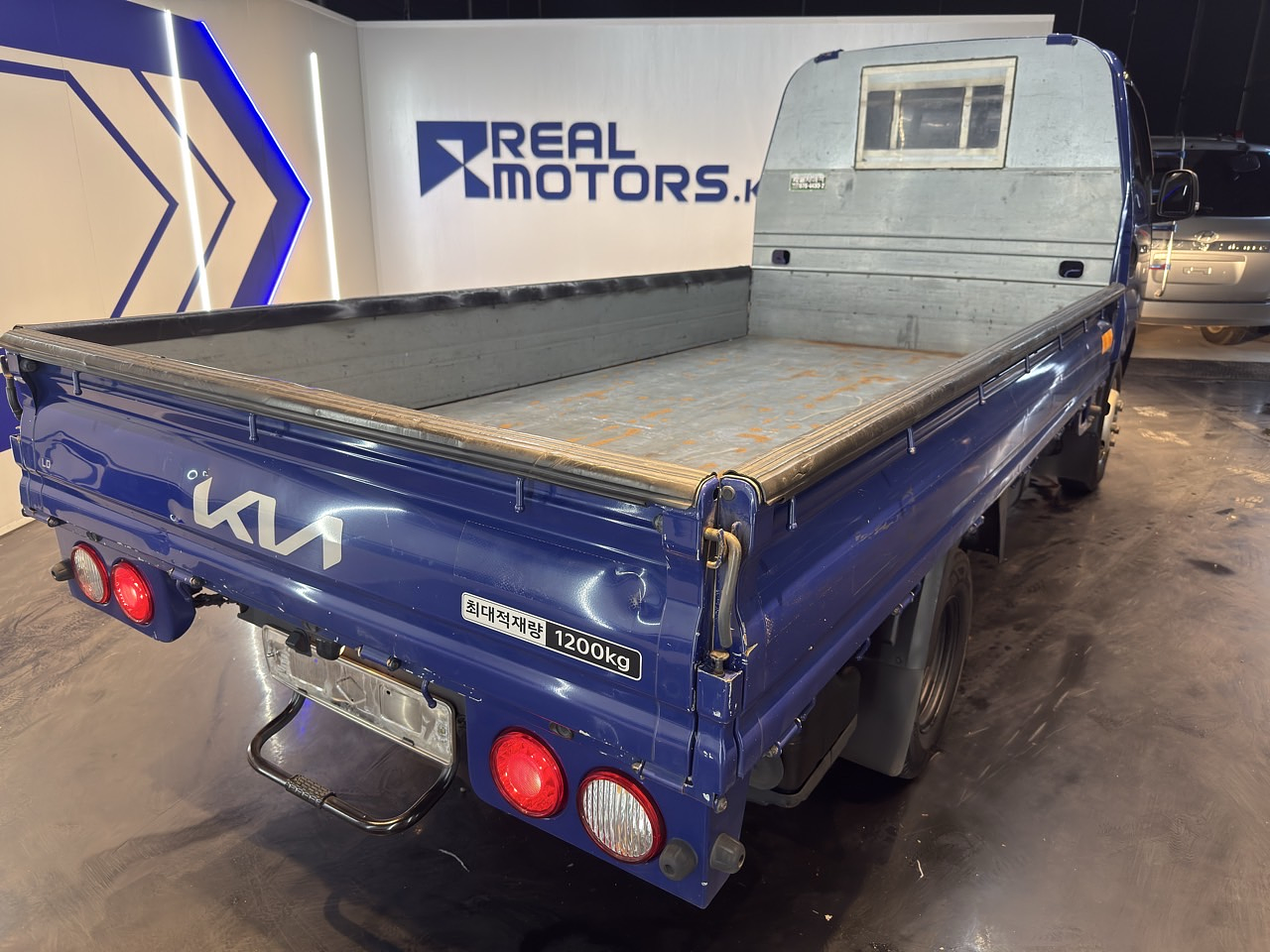 KIA BONGO 2022 / 1.2TON / MECANICA CAJA 6TA /CABINA SIMPLE/  DIESEL 6