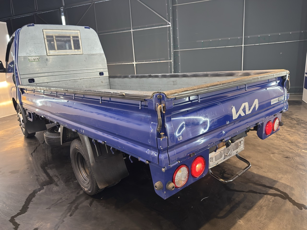 KIA BONGO 2022 / 1.2TON / MECANICA CAJA 6TA /CABINA SIMPLE/  DIESEL 4