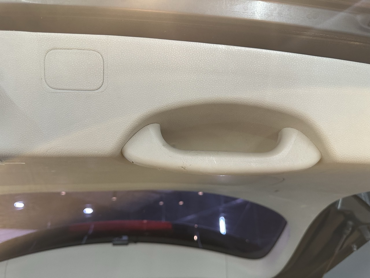 KIA ALL NEW CARNIVAL 2018 / 9PASAJEROS / DIESEL / R CAMARA / SMART KEY 23